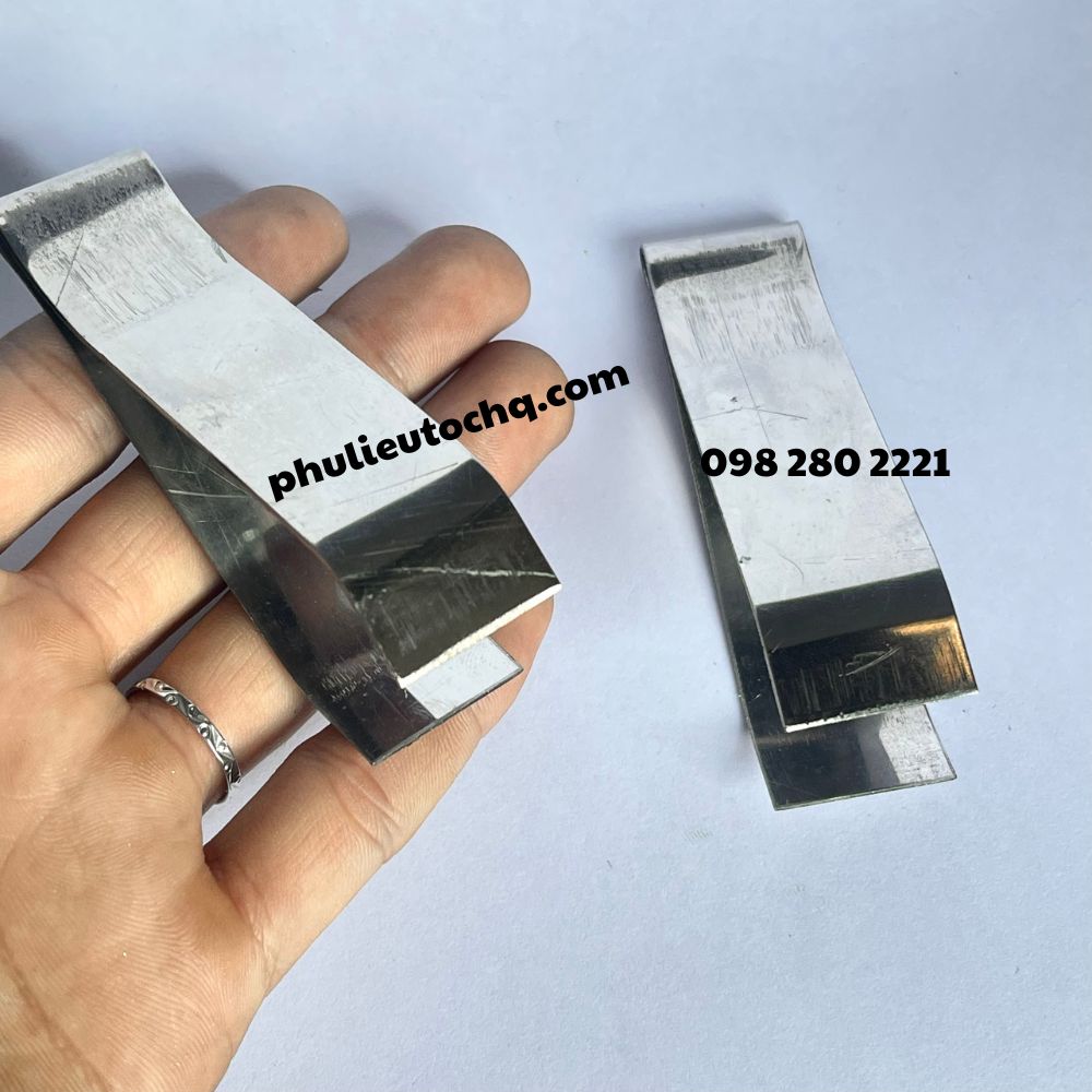 Nhíp nhổ lông vịt